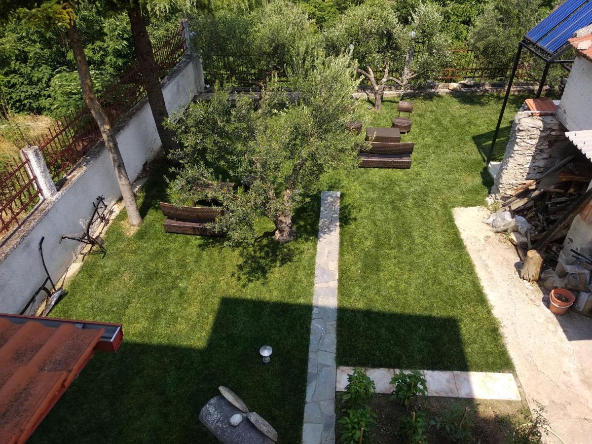 Villa Agnanti Apts And Suites Agio Pnevma Екстер'єр фото